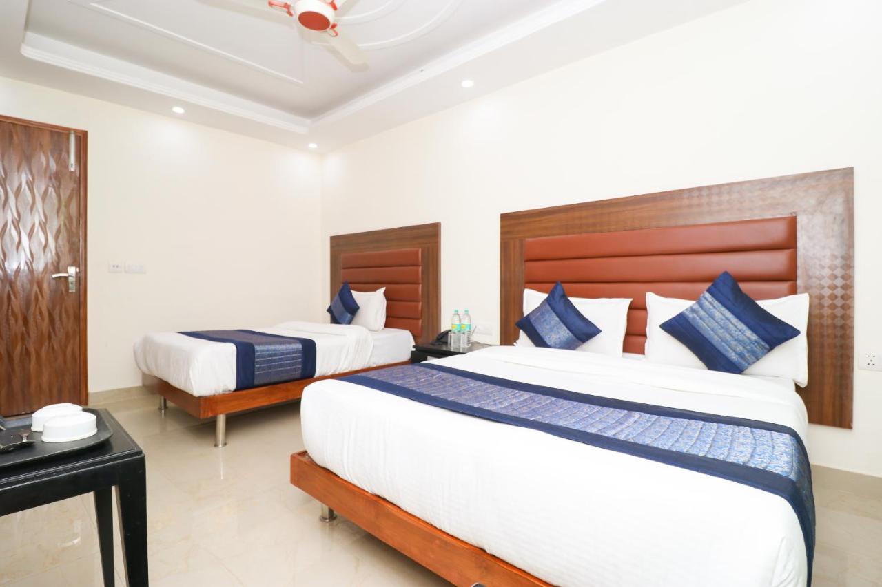 Hotel Belwood Suites - Near New Delhi Airport المظهر الخارجي الصورة