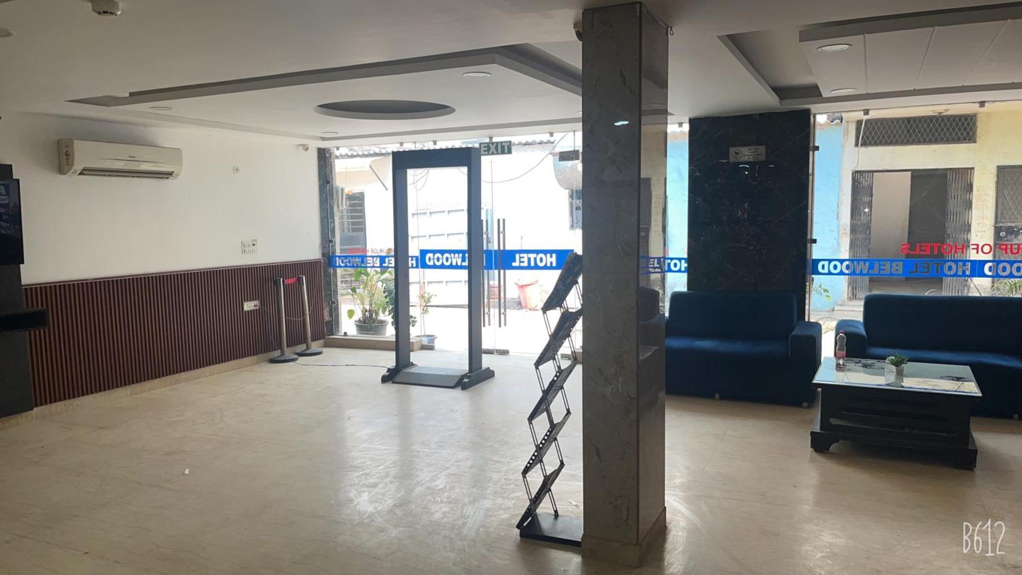 Hotel Belwood Suites - Near New Delhi Airport المظهر الخارجي الصورة