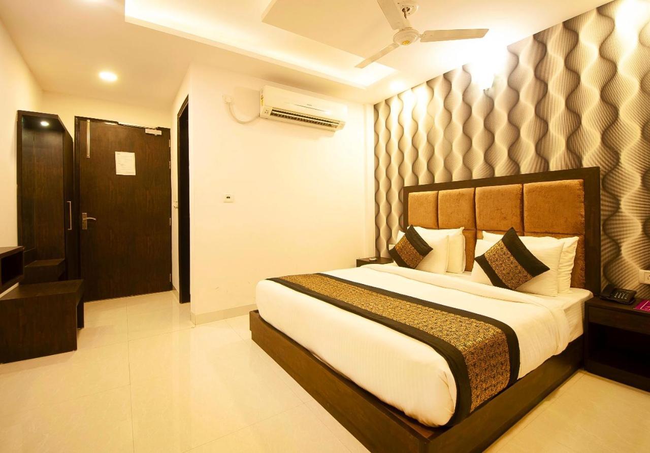 Hotel Belwood Suites - Near New Delhi Airport المظهر الخارجي الصورة