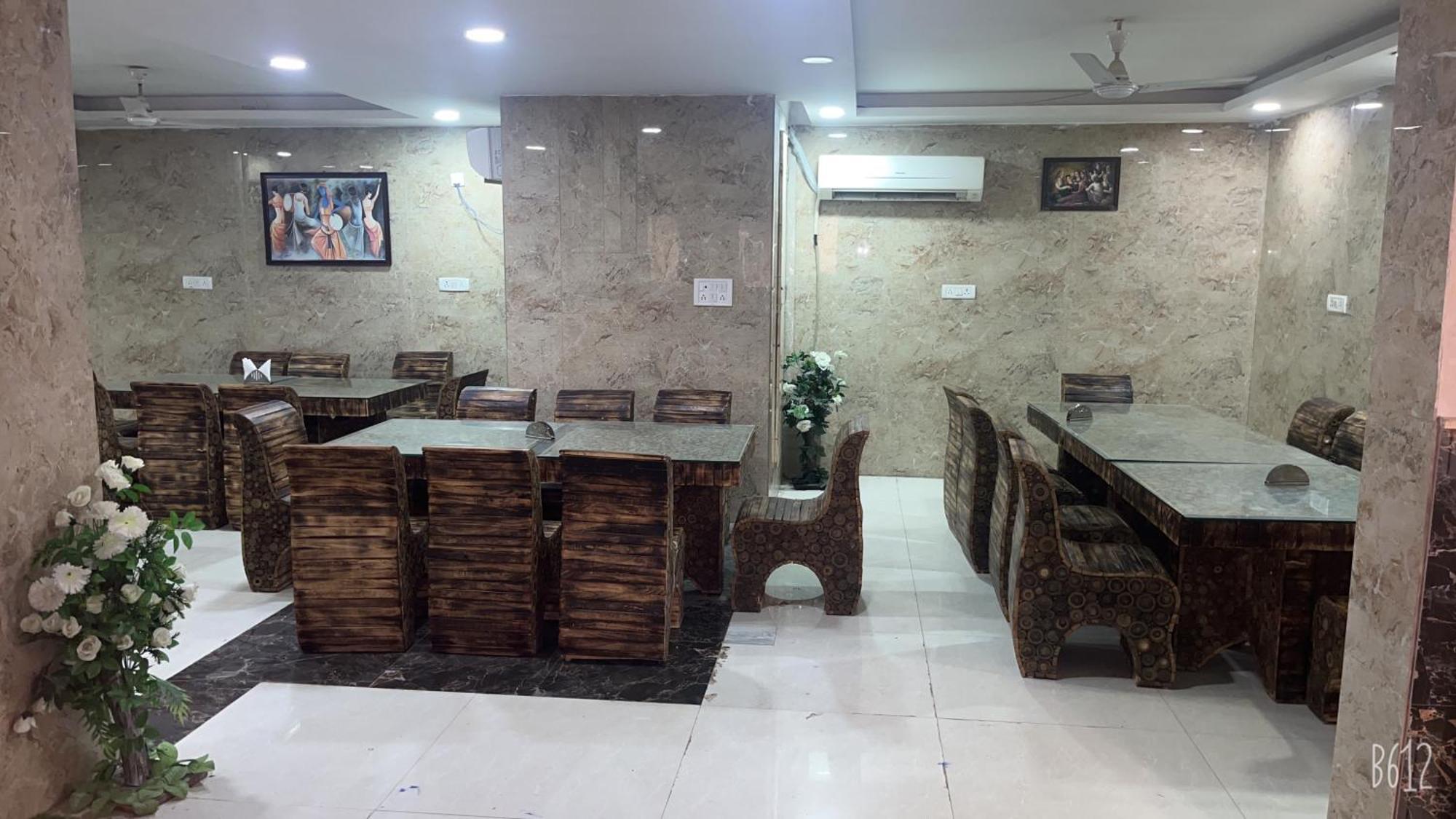 Hotel Belwood Suites - Near New Delhi Airport المظهر الخارجي الصورة